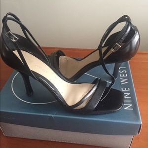 Nine West strappy sandal